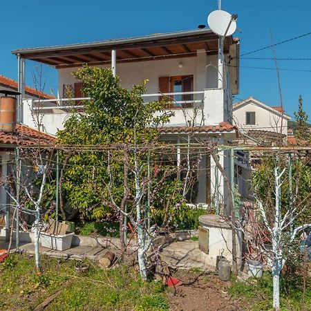 Apartments By The Sea Jelsa, Hvar - 11319 ييلسا المظهر الخارجي الصورة