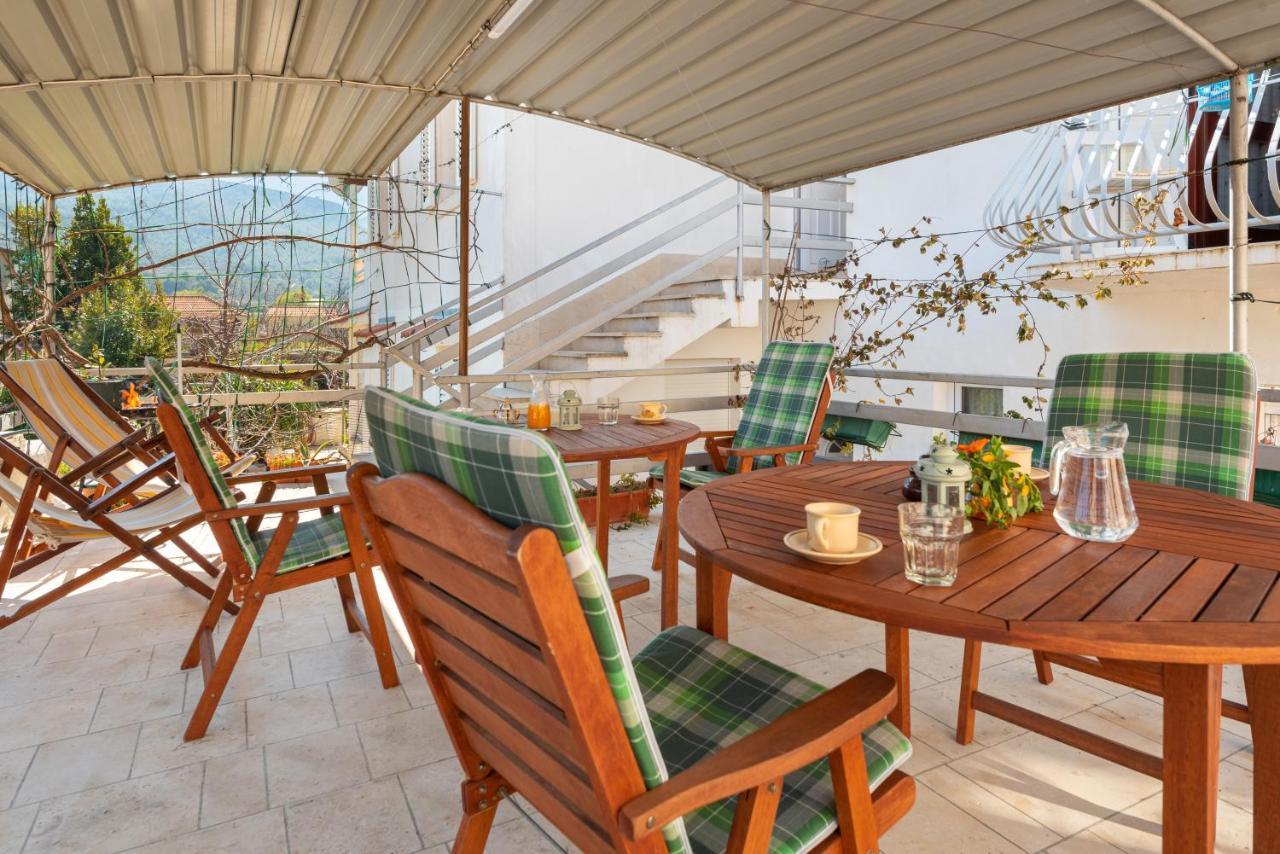 Apartments By The Sea Jelsa, Hvar - 11319 ييلسا المظهر الخارجي الصورة