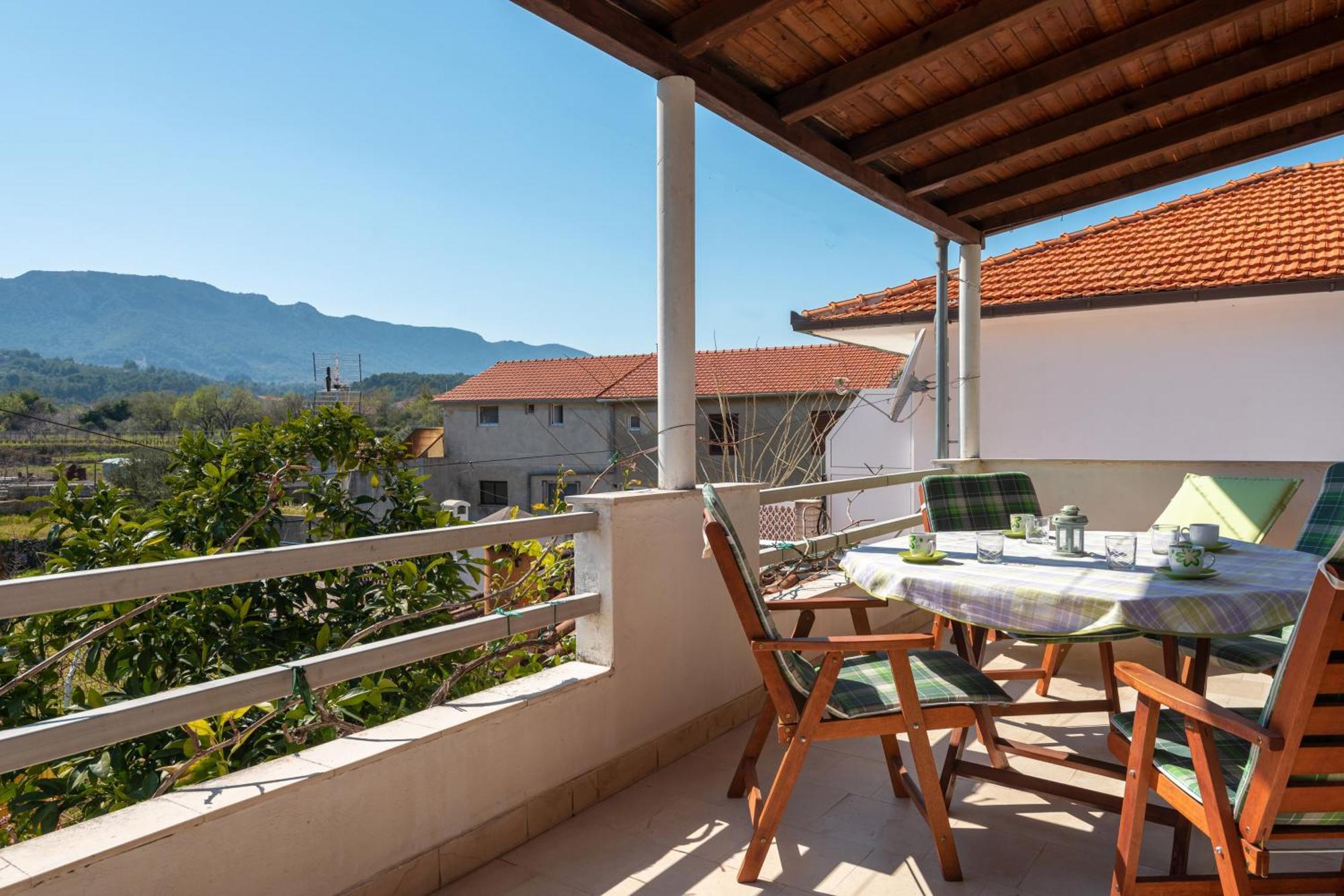 Apartments By The Sea Jelsa, Hvar - 11319 ييلسا المظهر الخارجي الصورة