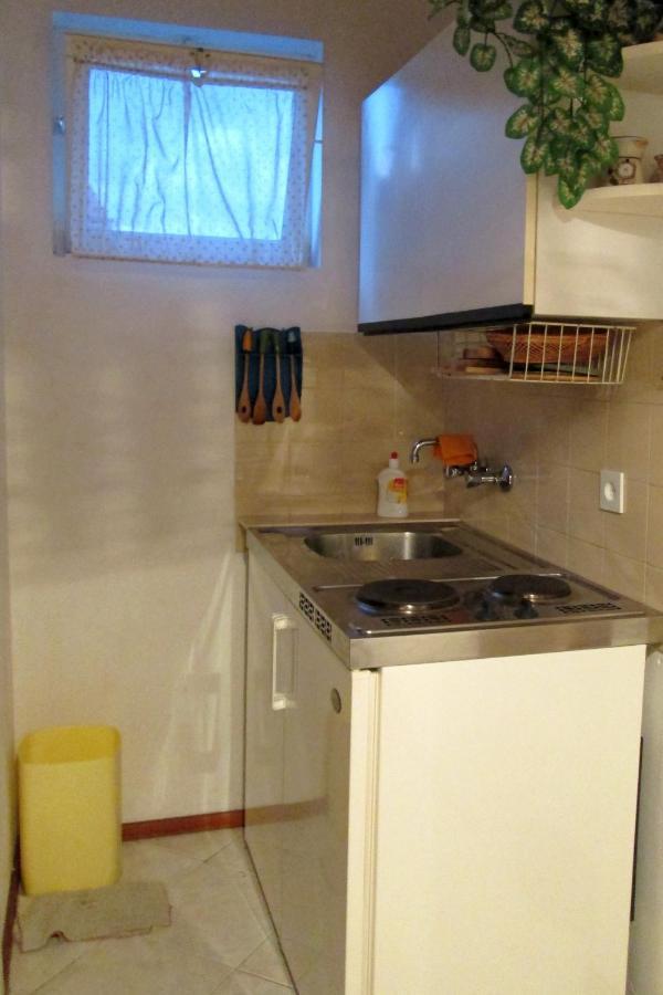 Apartments By The Sea Jelsa, Hvar - 11319 ييلسا المظهر الخارجي الصورة
